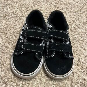 Vans toddler size 6.